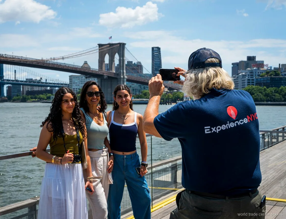 Luxury bus tour of NYC ending at One World Observatory