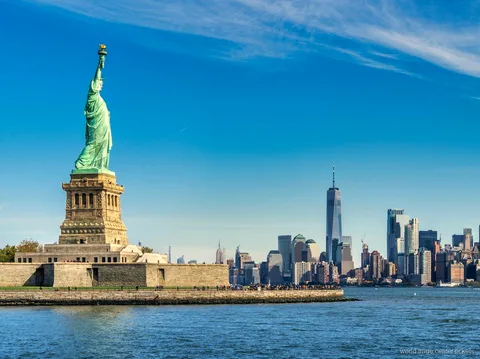 Small group on the NYC in a Day tour with a One World Observatory upgrade